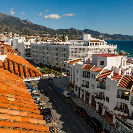 Apartment A Un Paso De Peatonal Del Balcon De Europa! Nerja