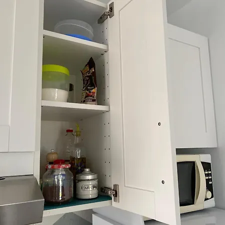 ¡a Un Paso De Peatonal Del Balcon De Europa! Appartement